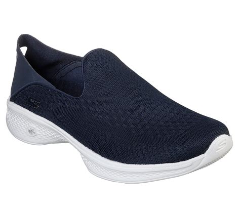 comfortable shoes for senior women.